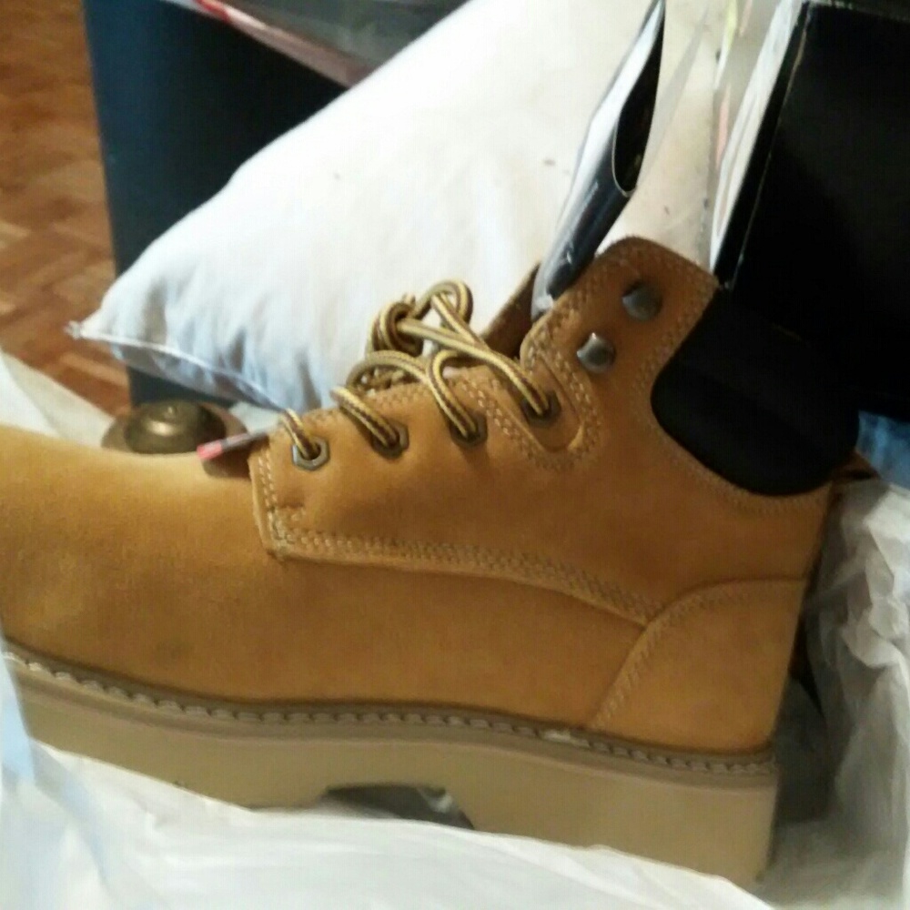 Waterproof work boots