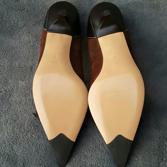 Coach Tulla Brown Kitten Bow Pump - Picture 5 of 8