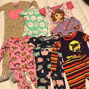 6 piece 3T girls pj set