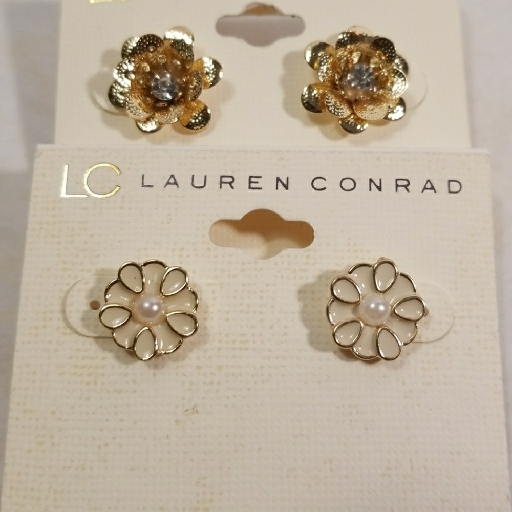 2 Pairs LC Lauren Conrad Flower Stud Earrings - Picture 1 of 4