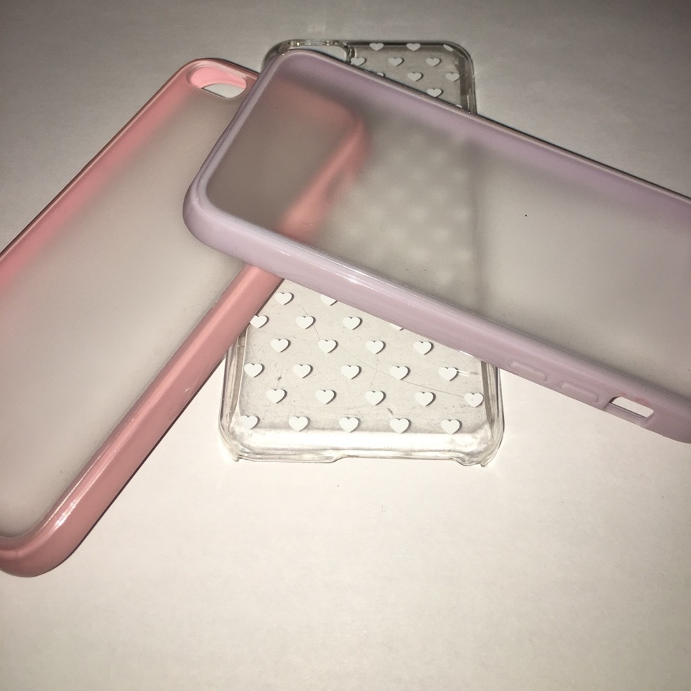 BUNDLE: IPhone 5C cases 📱🌸 - Picture 3 of 3