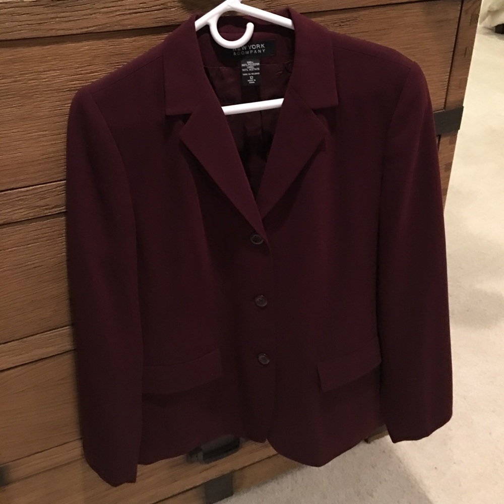 Maroon blazer