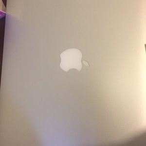2012 MacBook Air "13"