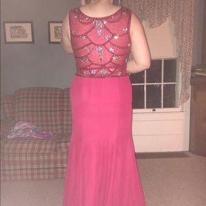 Red prom dress