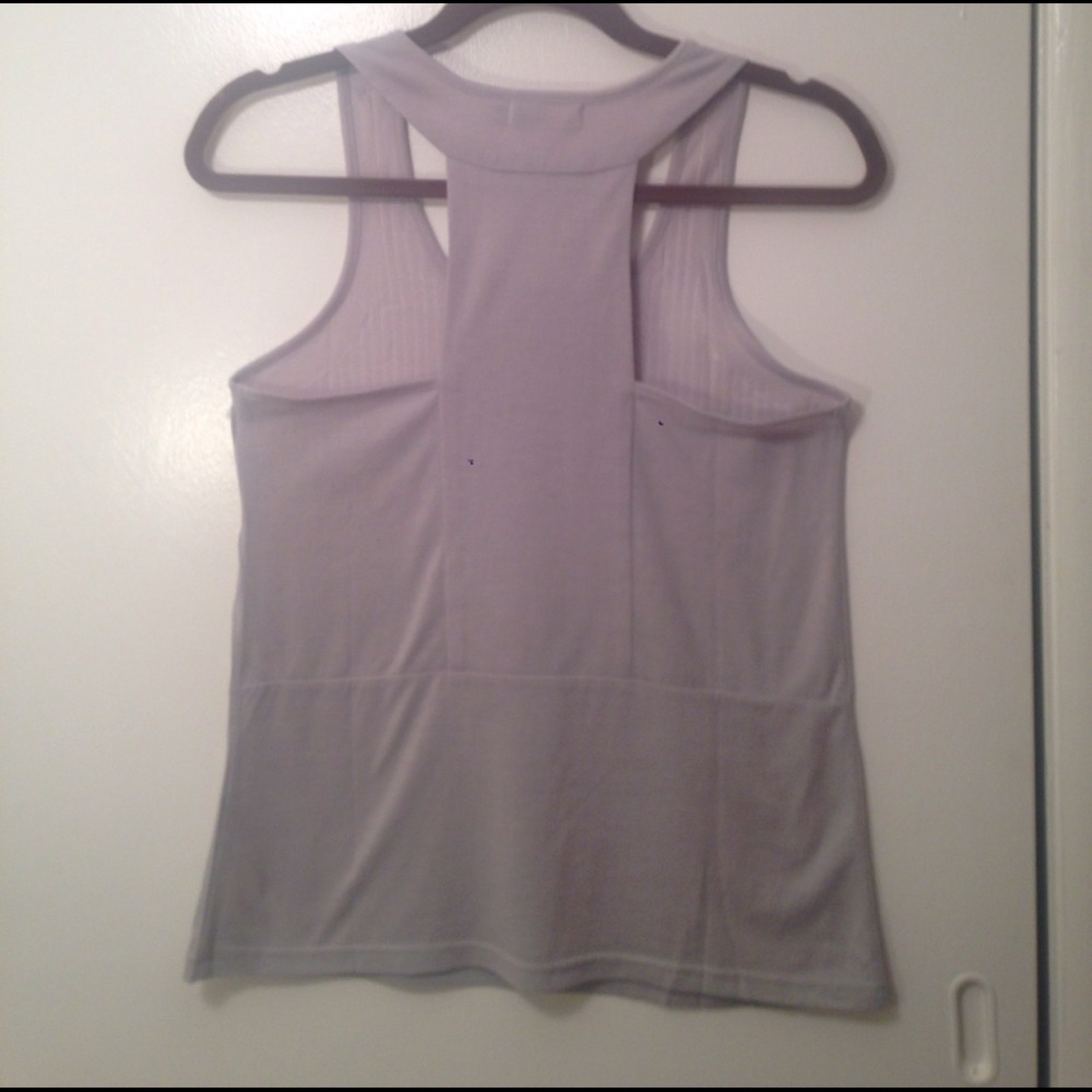 Tank top. - Picture 3 of 3