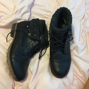 Black booties like new size 7.5