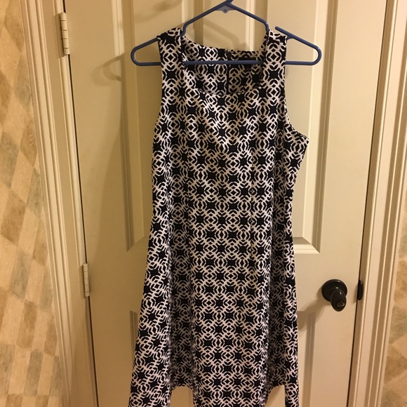 Fun printed dress - Picture 1 of 1