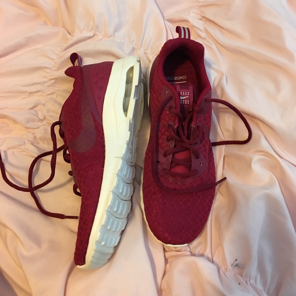 Nike size 8.5