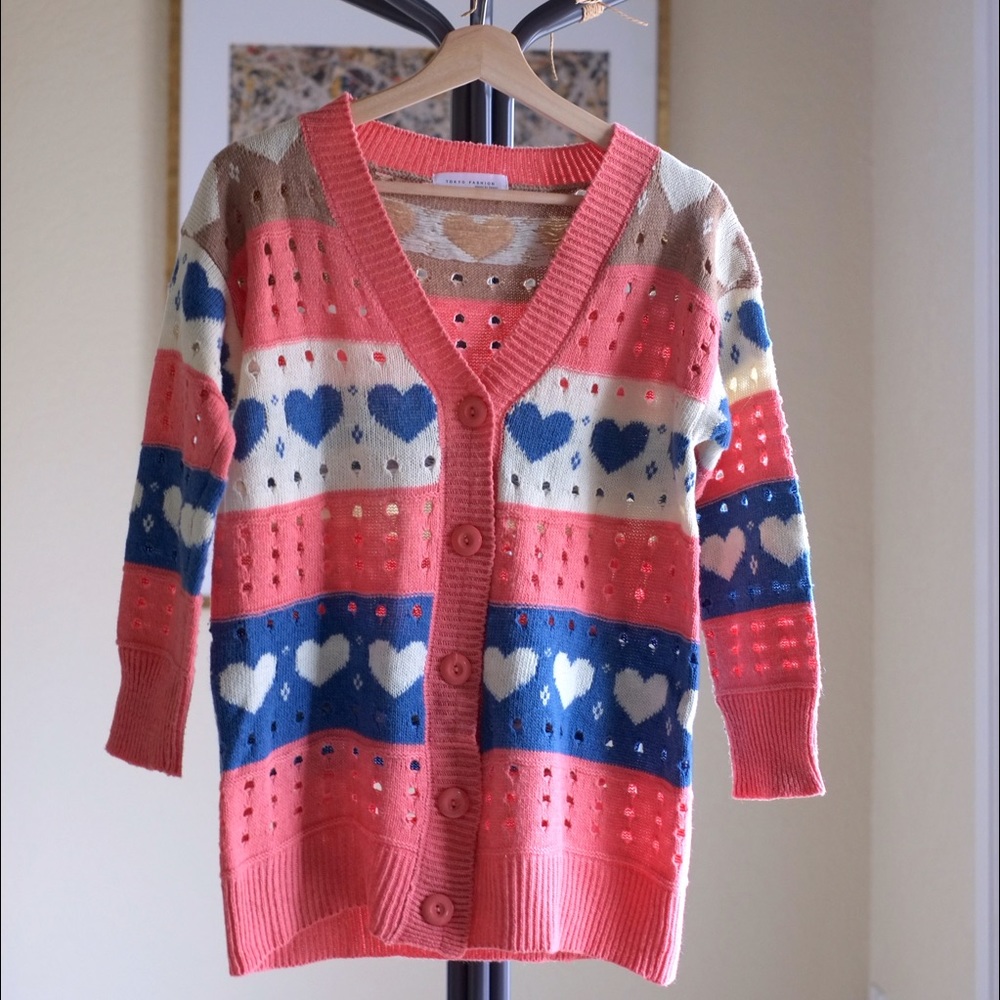 Lace heart shape cardigan