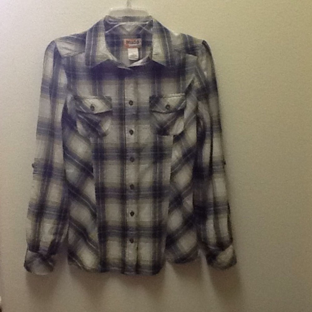 Mudd cotton plaid buttoned shirt