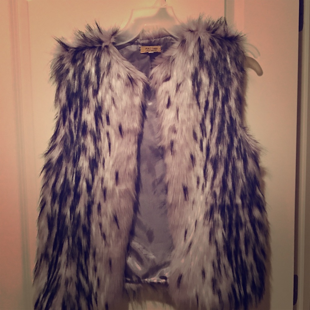 NWT Piko 1988 fur vest.