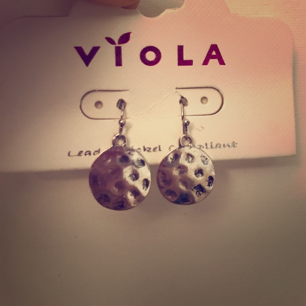 Silver drop earrings. Never been worn.