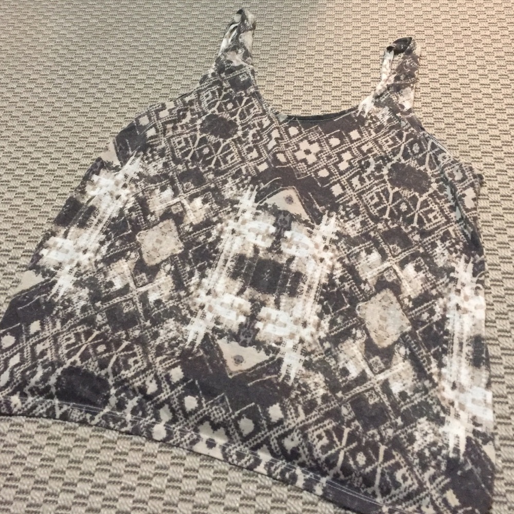 LAST DAY ‼️Tribal pattern tank top
