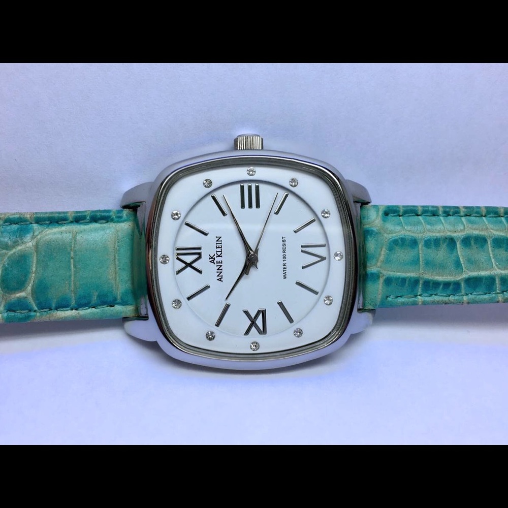 Lds Excellent ANNE KLEIN Wrist Watch 40.0m Cushion