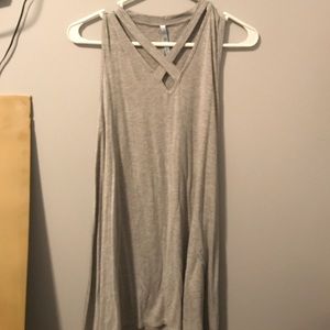Gray flowy crisscross tank