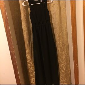 Divided women's maxi dress