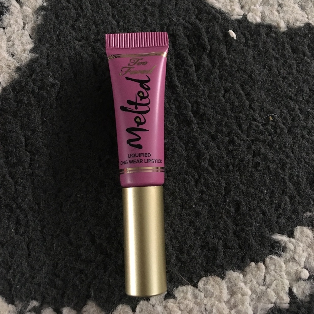 Too faced melted lipstick