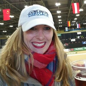 Meet your Posher, Whitney