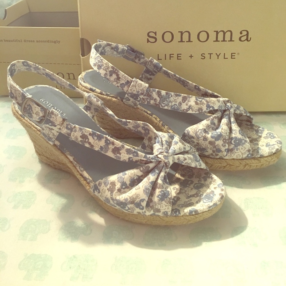 Sonoma Floral Wedges (Size 8)