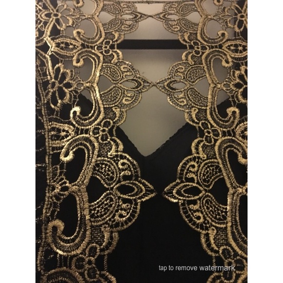 WINDSOR: Black and Gold Cocktail Dress - Picture 4 of 5