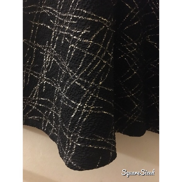 WINDSOR: Black and Gold Cocktail Dress - Picture 5 of 5