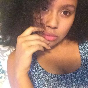 Meet your Posher, Jasmine