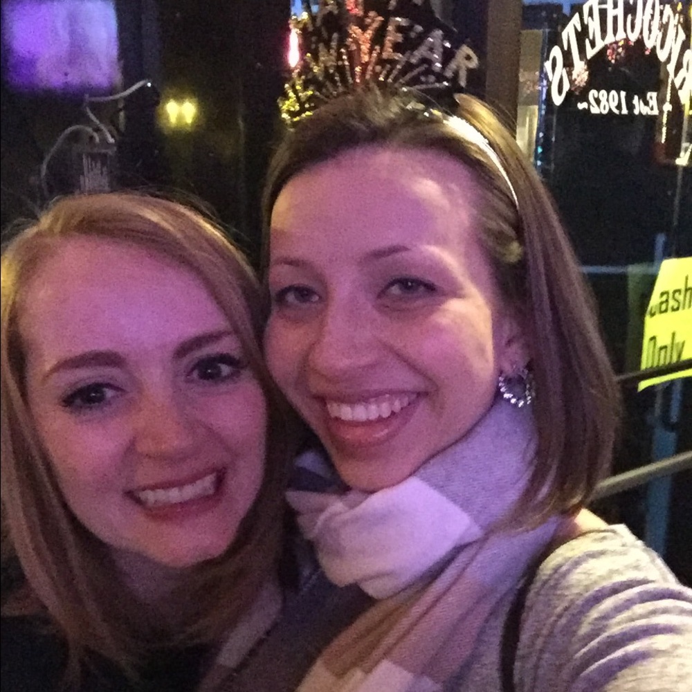 Meet your Posher, Caroline