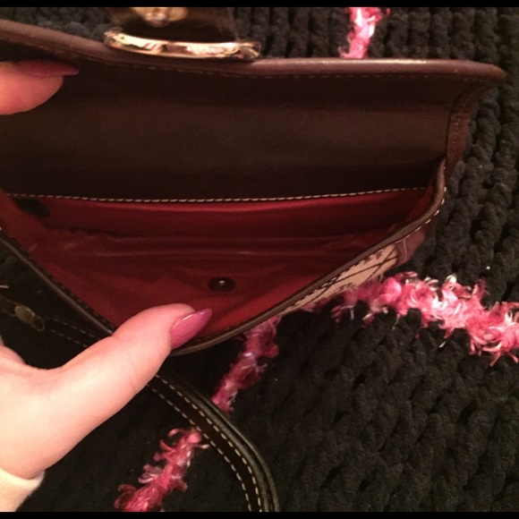 NWOT Dooney & Bourke 100% AUTH. Brown Stitched - Picture 4 of 5