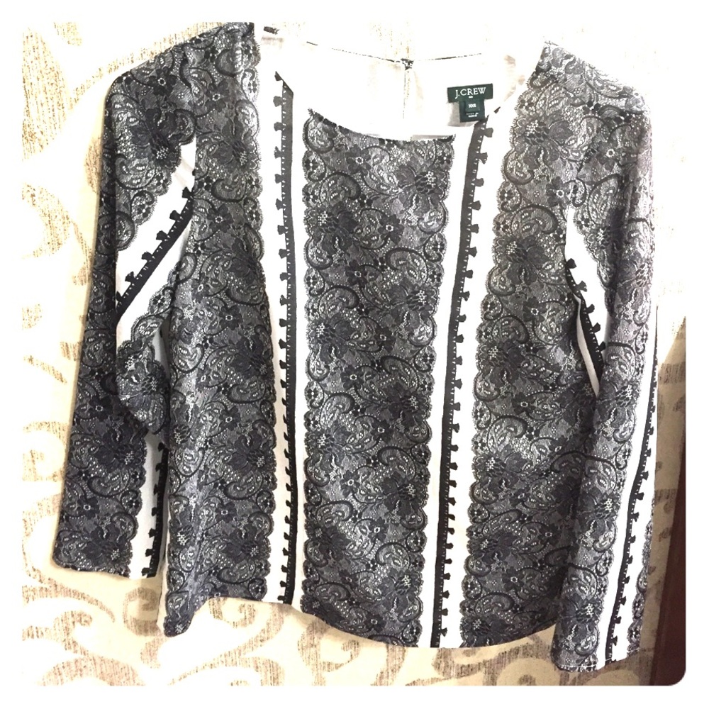 Gorgeous black and white lace J Crew long sleeve