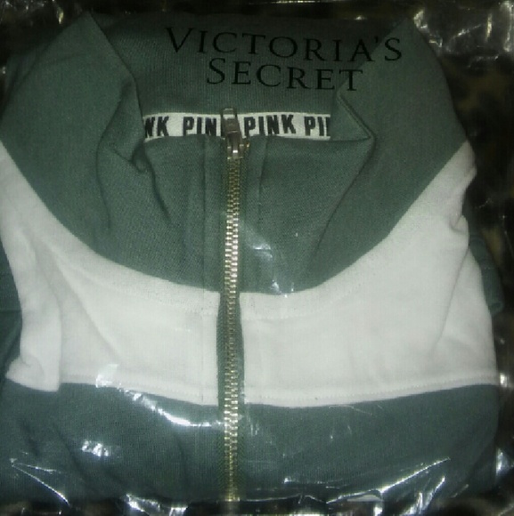 🎀SOLD ON 📧🎀NEW! LG VS PINK QUARTER ZIP PULLOVER - Picture 2 of 3