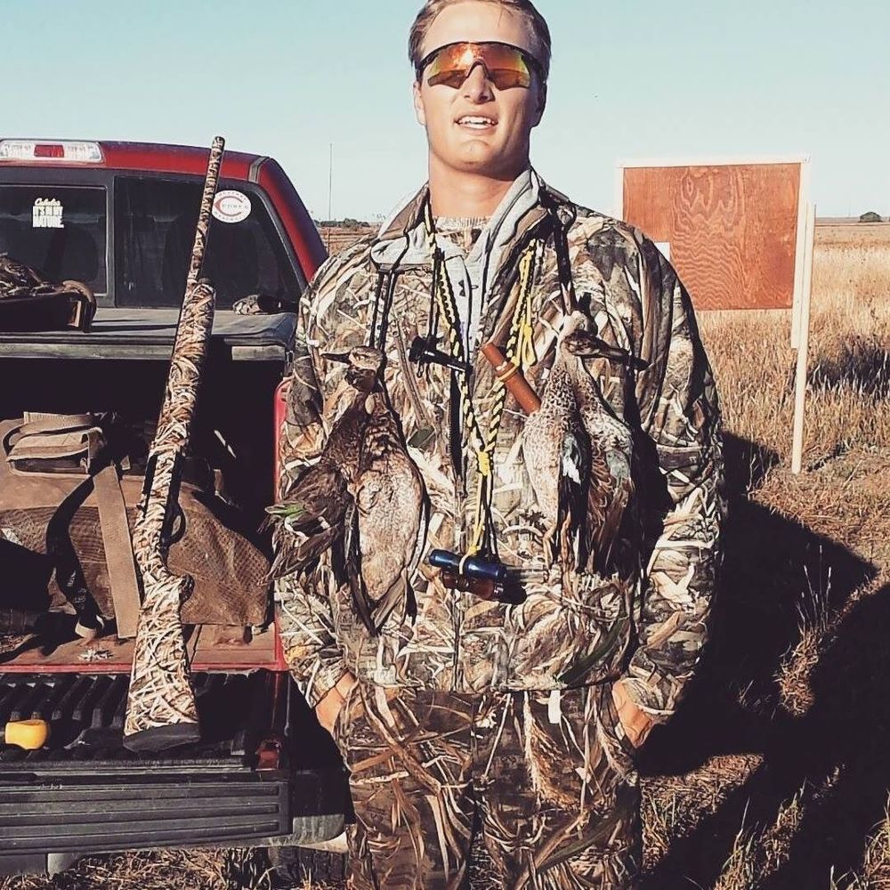 Meet your Posher, Clay