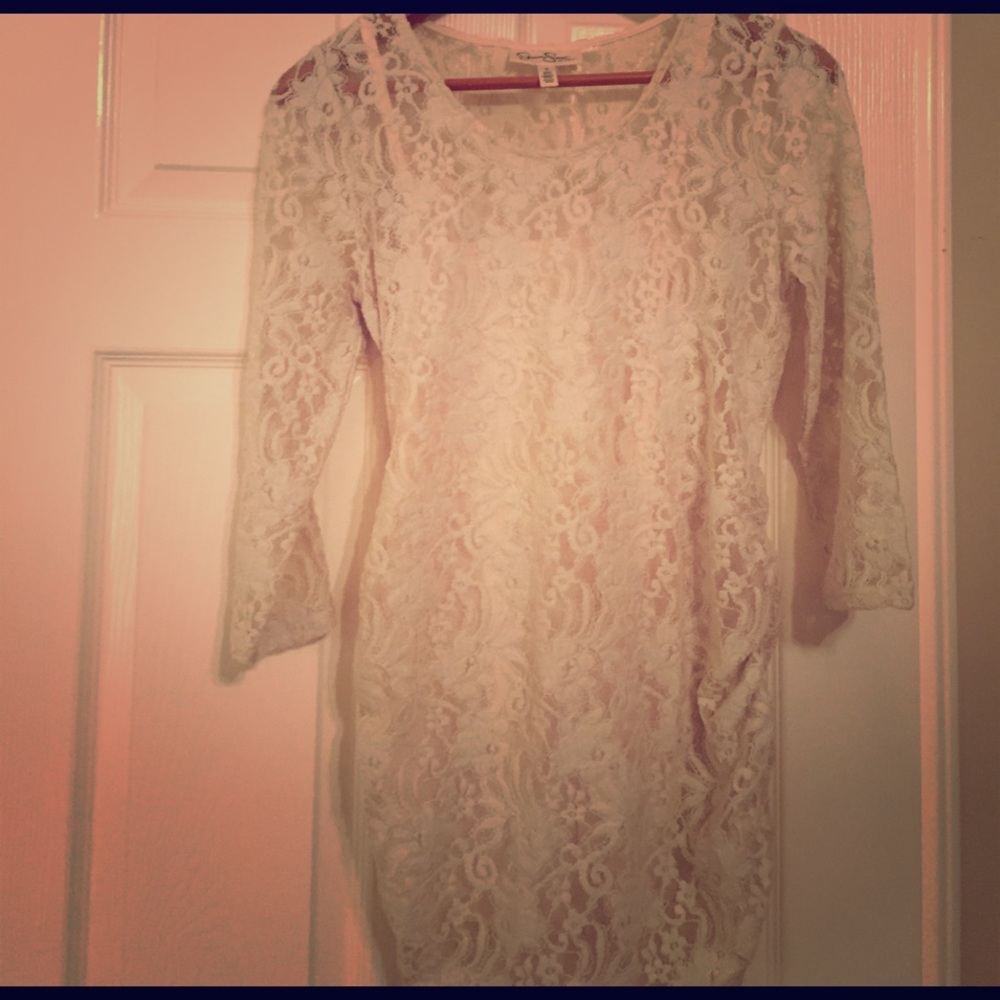 Jessica Simpson maternity top