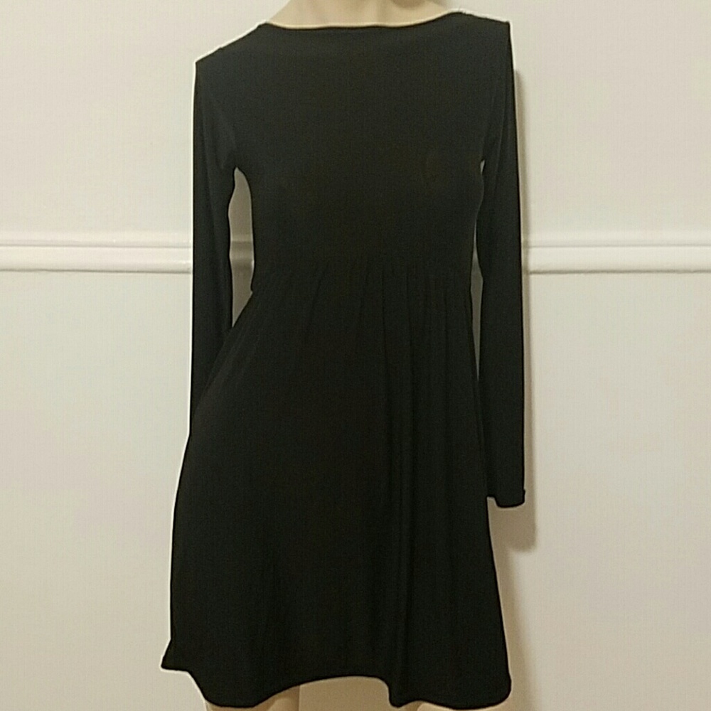 Nicole Michelle Black long sleeve dress