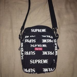 Supreme 3m shoulder bag