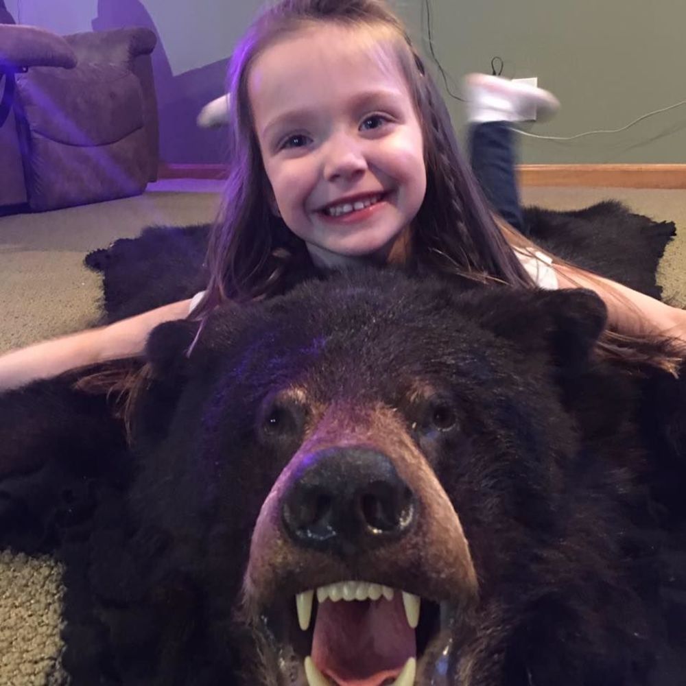 Meet your Posher, Amy