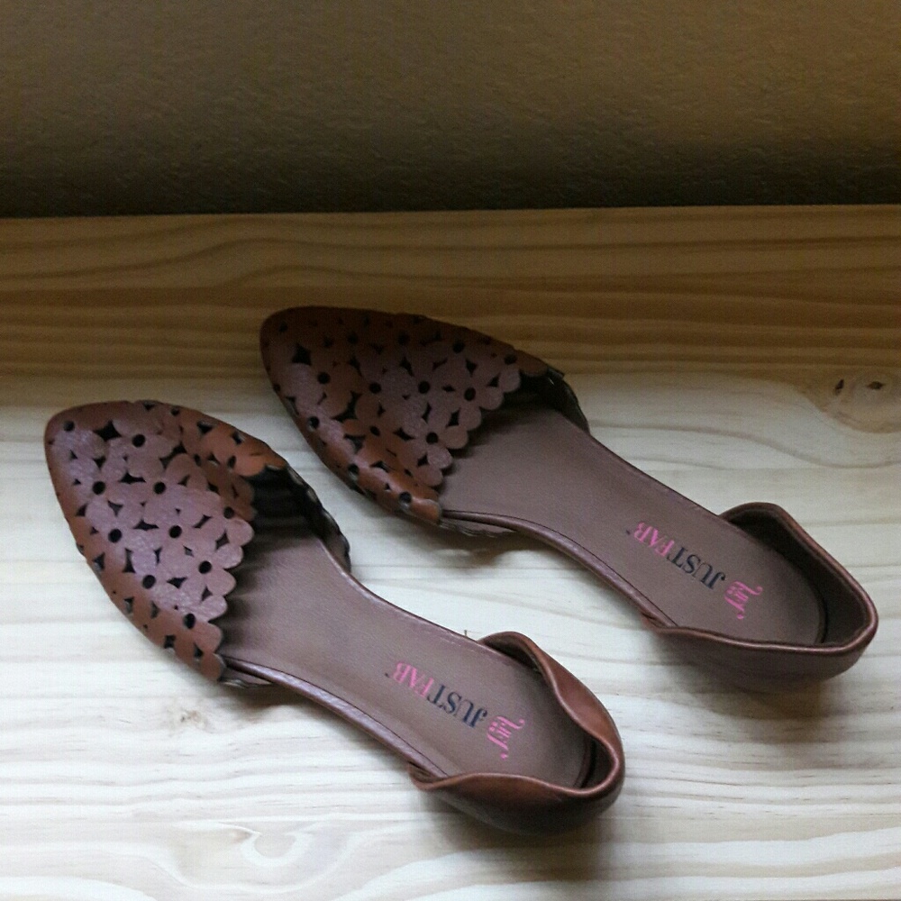 Brown flats