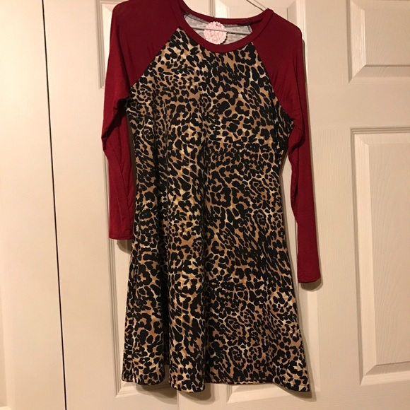 Dress - Picture 1 of 1