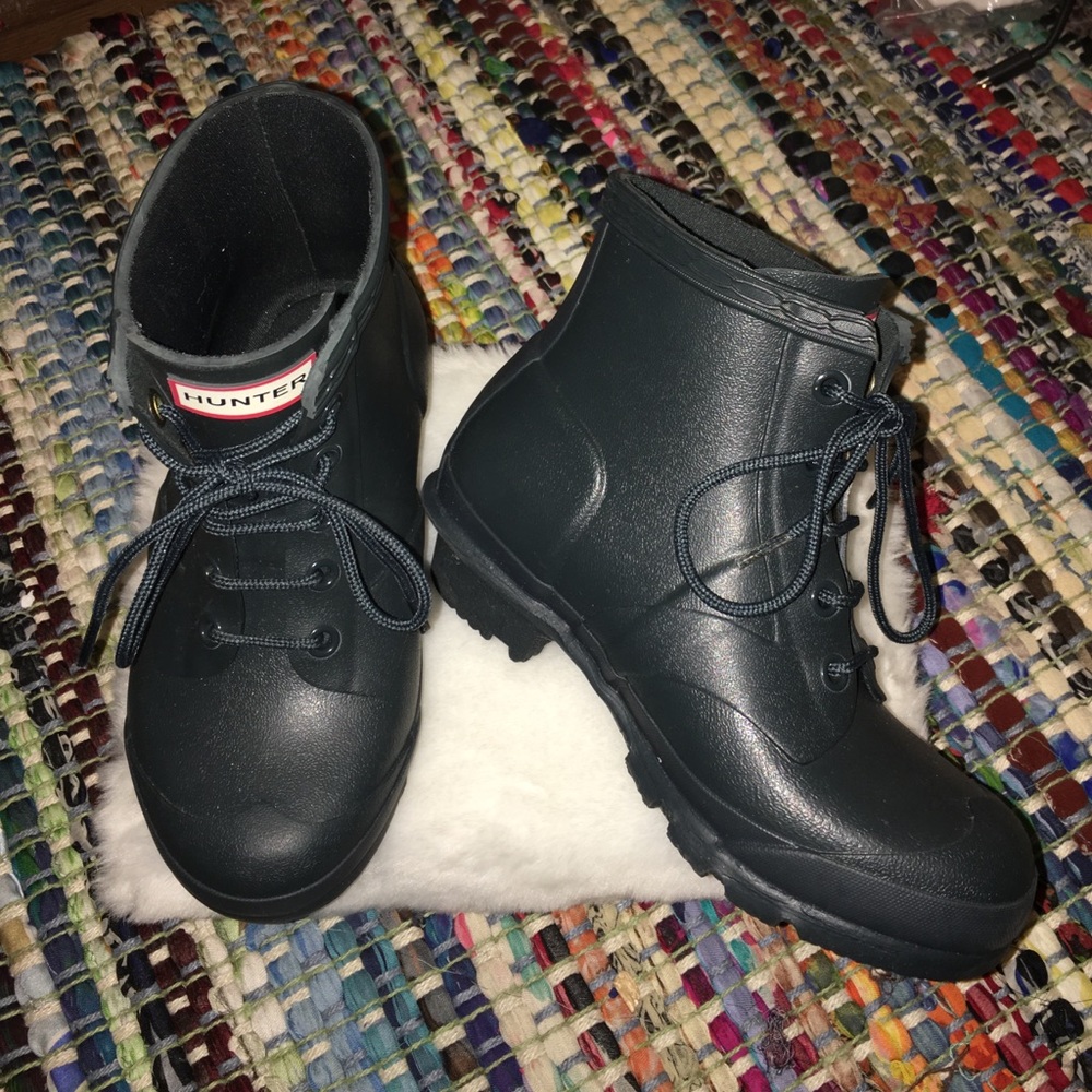 Like New!! Hunter Boots Size 12B