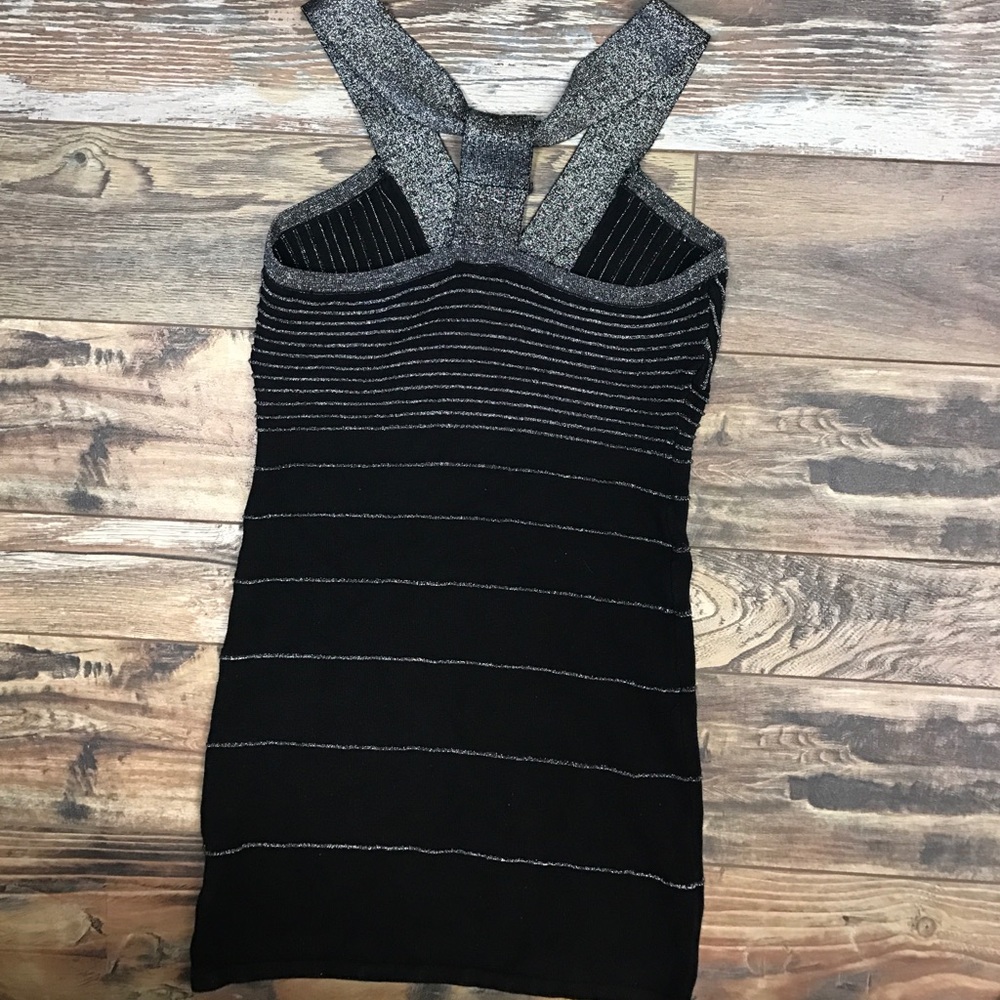 Ladies Top - Picture 3 of 5