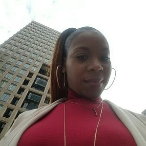 Meet your Posher, Mabresha