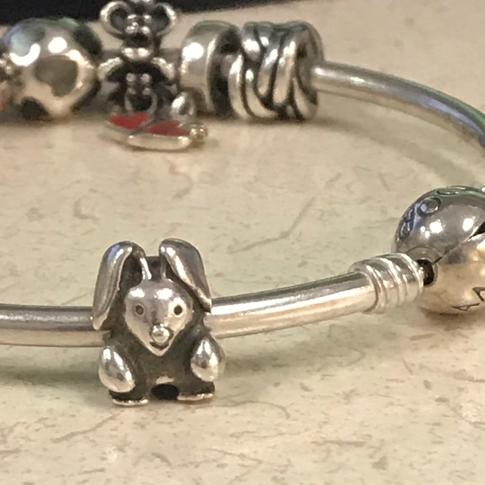 Pandora Bunny Retired Charm