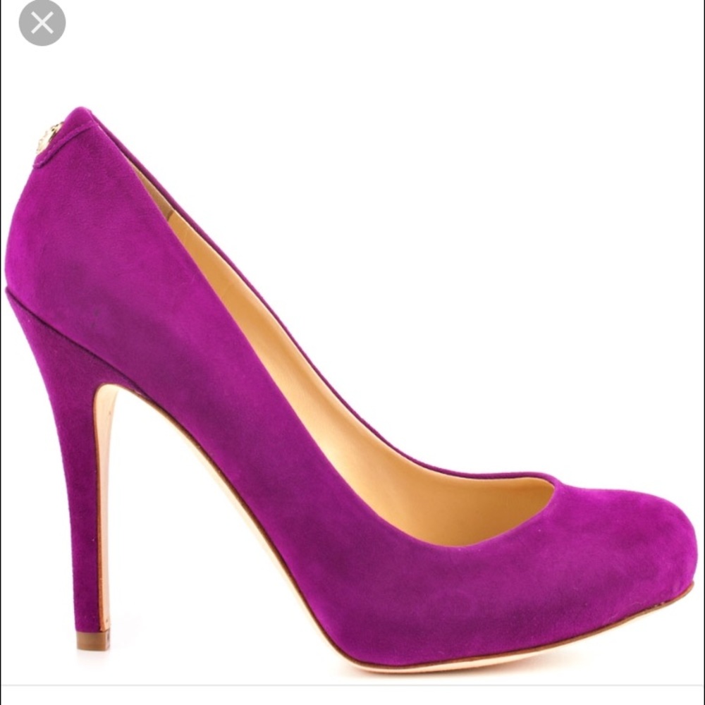 Ivanka Trump Pinkish pump 7.5