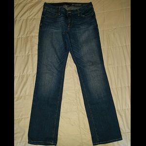 GAP sz 8 / 29 inch Premium Curvy Straight jeans