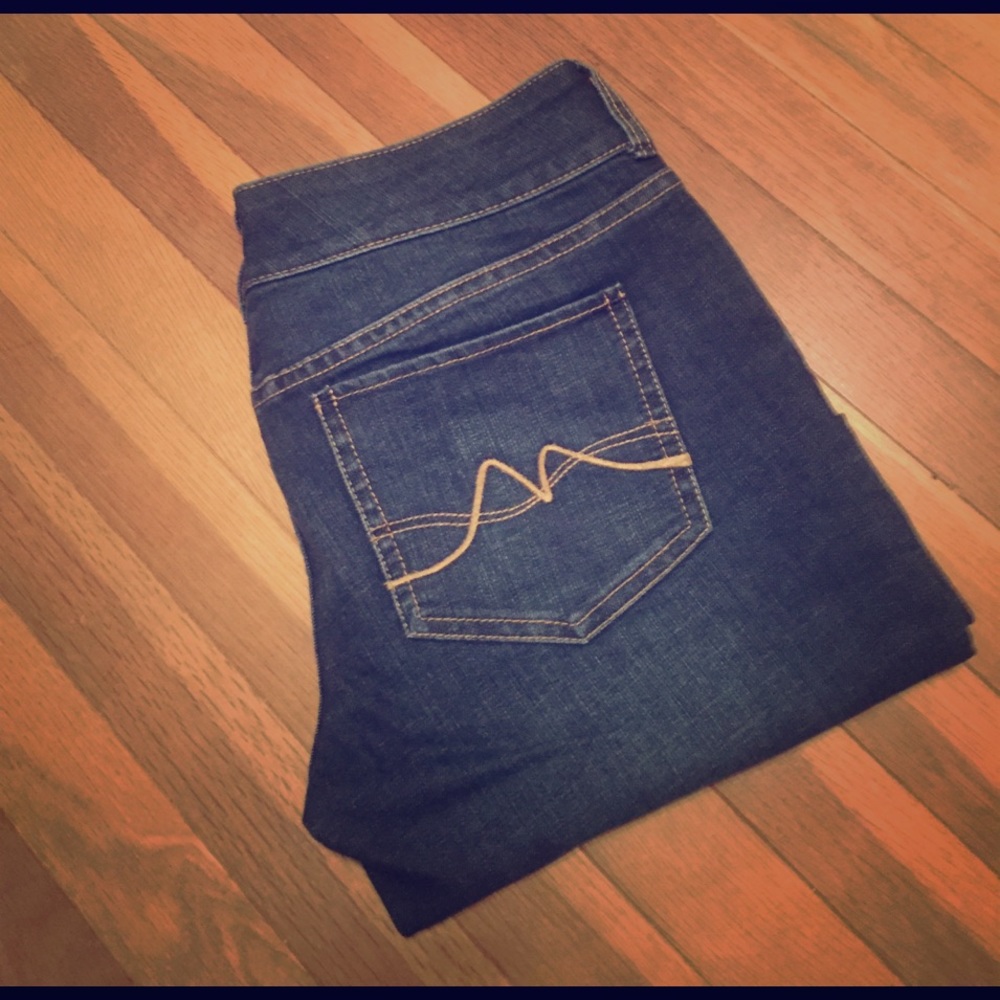 NY&Co slim slouch jeans