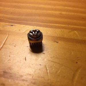 Pandora cupcake charm