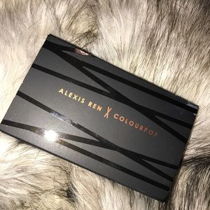 Colourpop Topaz palette