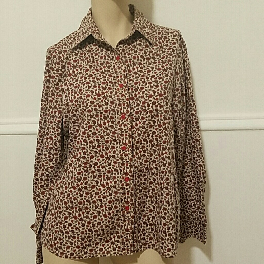 White Stag Floral print top