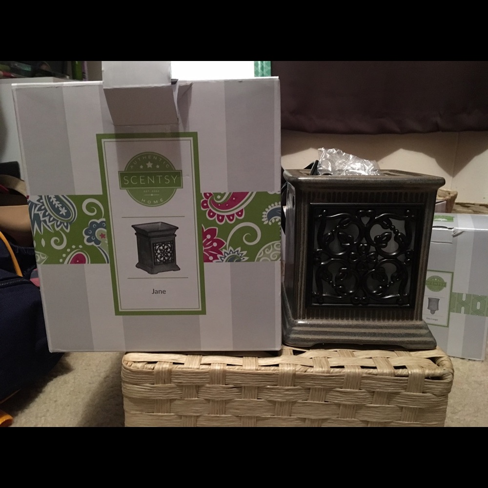 Scentsy warmer combo for @letym1215