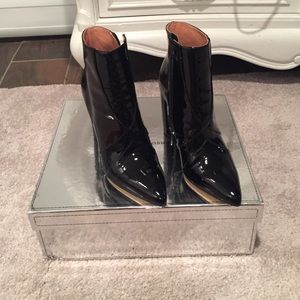 Sigerson Morrison Knox bootie