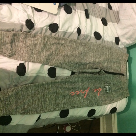 "Be free" sweatpants - Picture 1 of 3